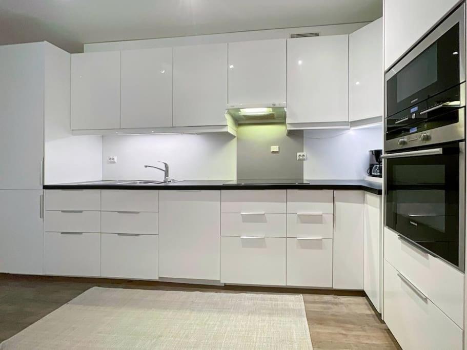 Apartment Unique Place By 19 *